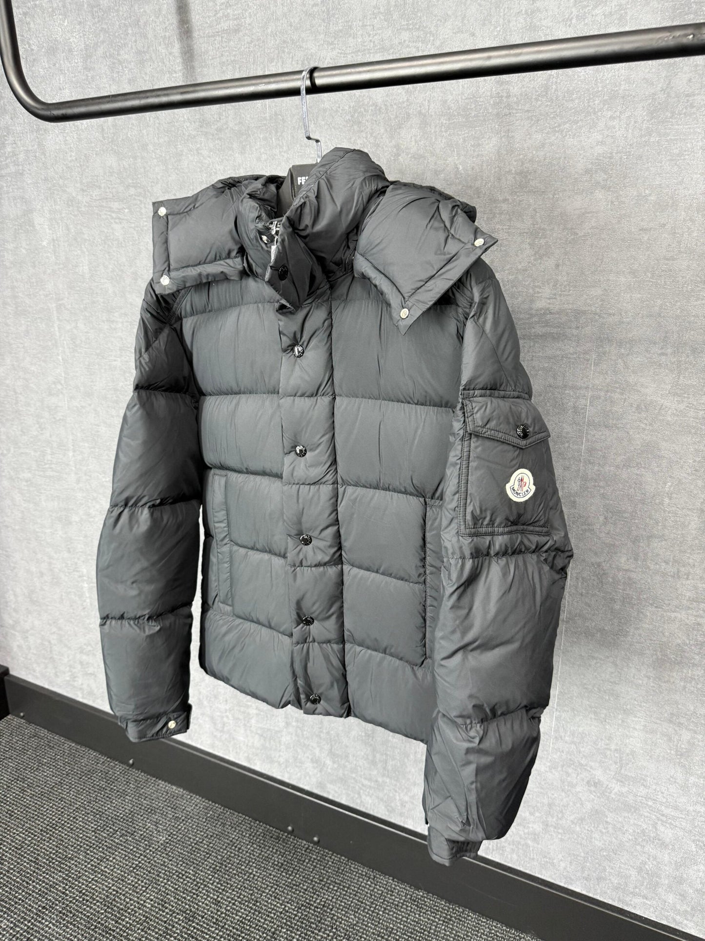 MONCLER VEZER JAS