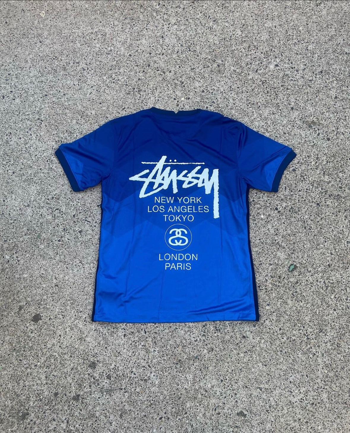 STÜSSY x “BRASIL” - BLACK GOLD WORLD CUP EDITION - 65% KORTING!