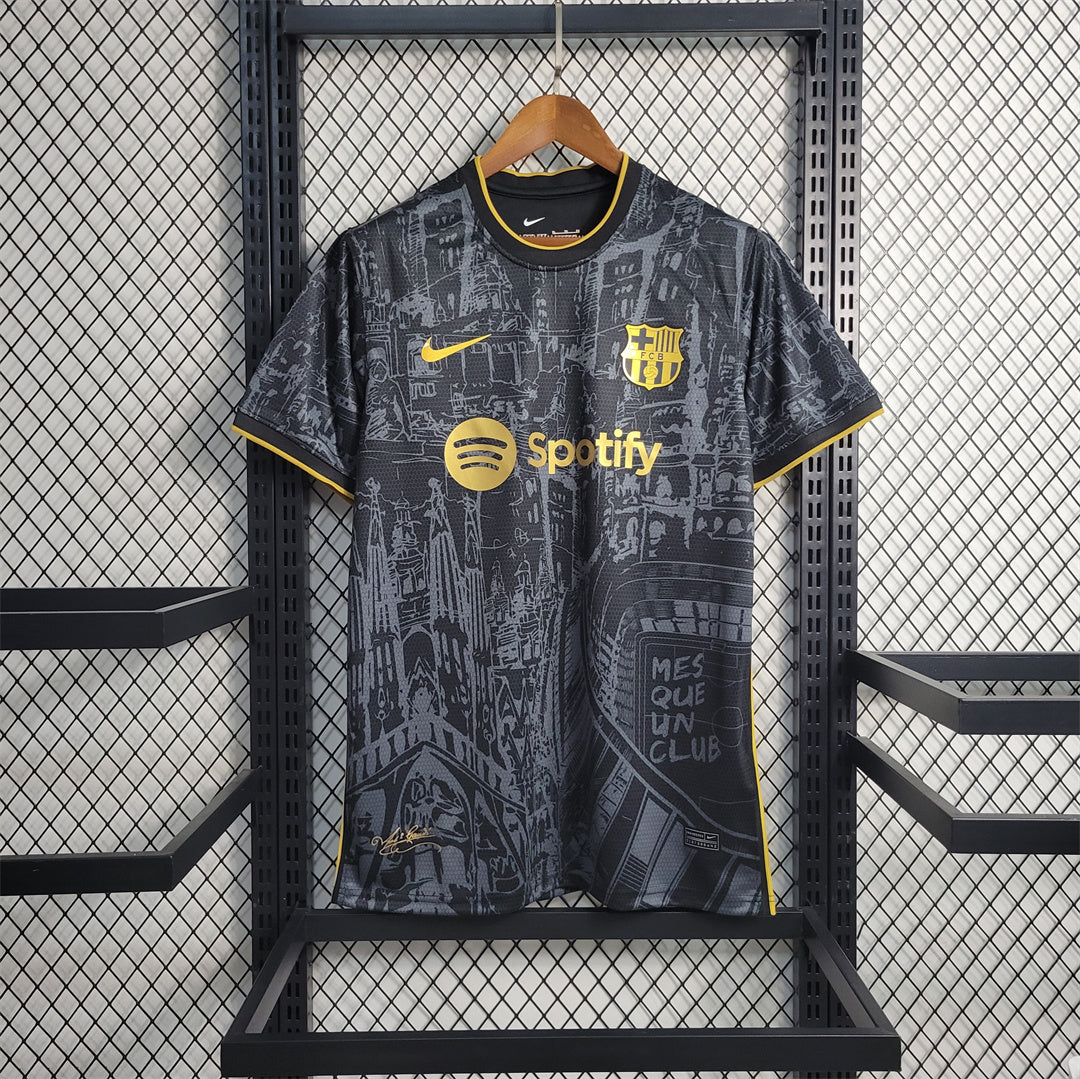 23-24 BARCELONA ZWART-GOUD LIMITED EDITION
