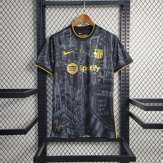 23-24 BARCELONA ZWART-GOUD LIMITED EDITION