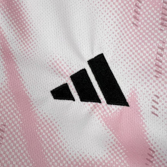 REAL MADRID ROZE DROOMKIT