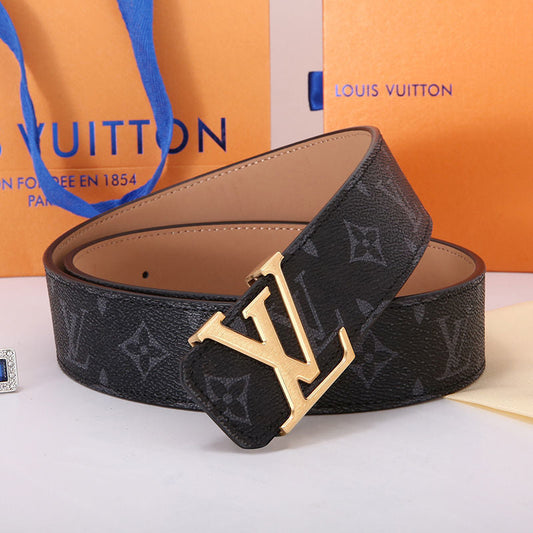 LOUIS VUITTON BELT