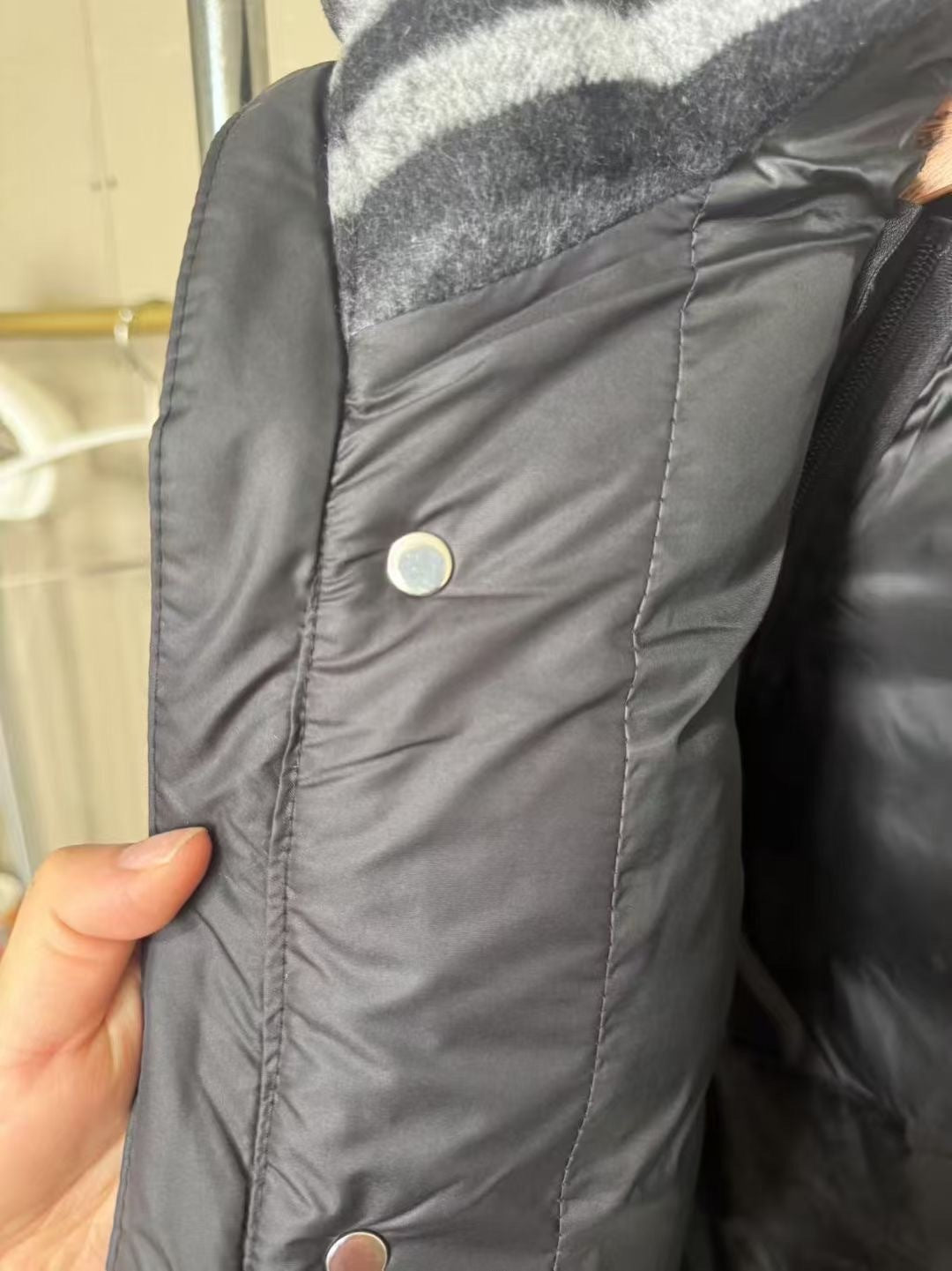 BURBERRY PUFFY JAS
