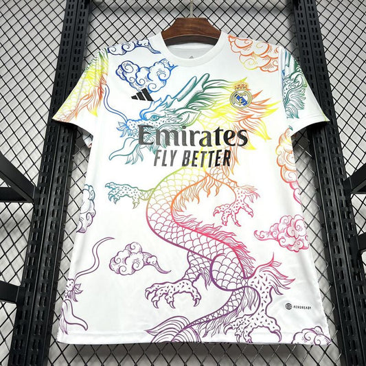 2024/25 REAL MADRID REGENBOOG DRAAK EDITIE