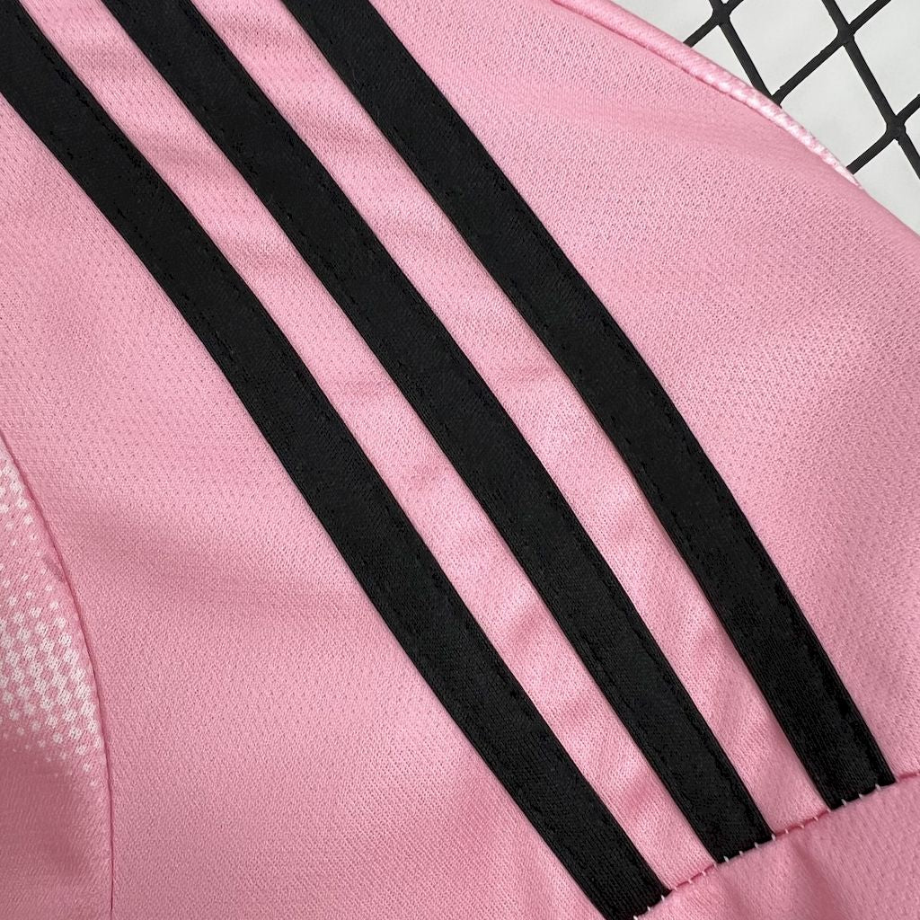 REAL MADRID ROZE DROOMKIT