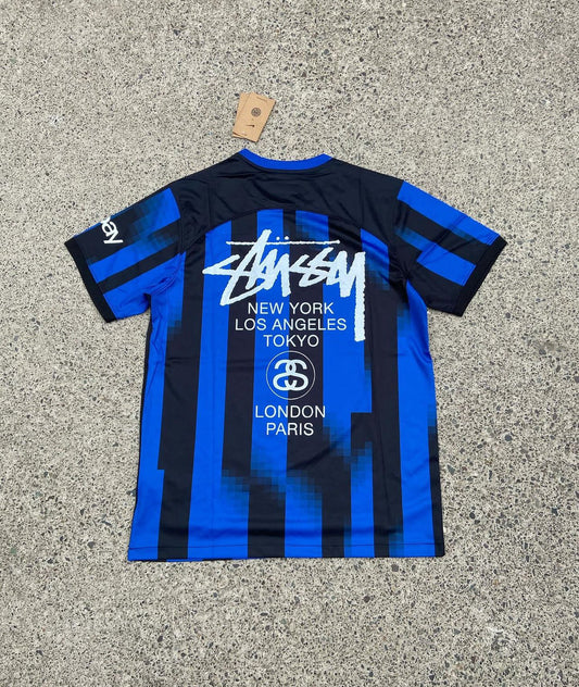 STUSSY X "INTER" TRUI - BLAUW/ZWART