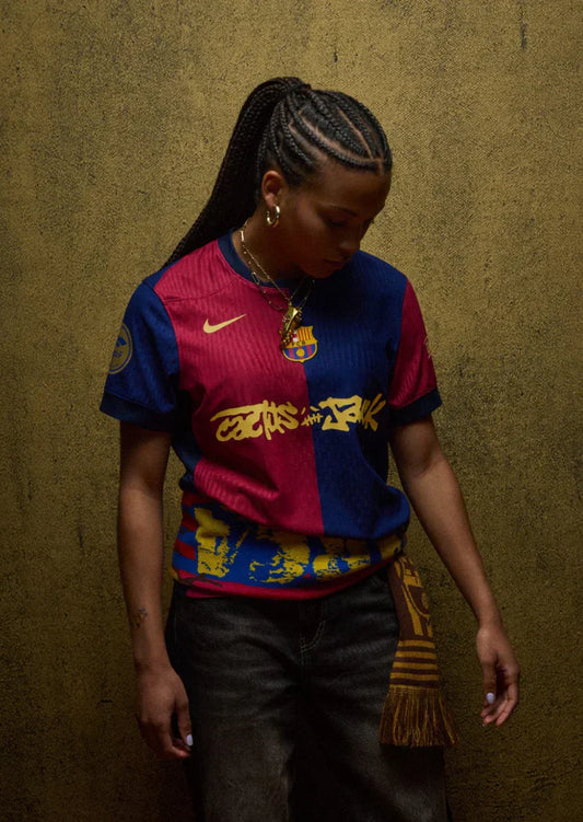 FC BARCELONA X TRAVIS SCOTT | LIMITED EDITION - 65% KORTING!