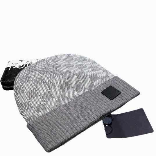 LOUIS VUITTON BEANIE