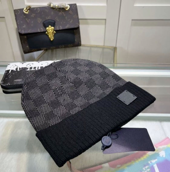 LOUIS VUITTON BEANIE