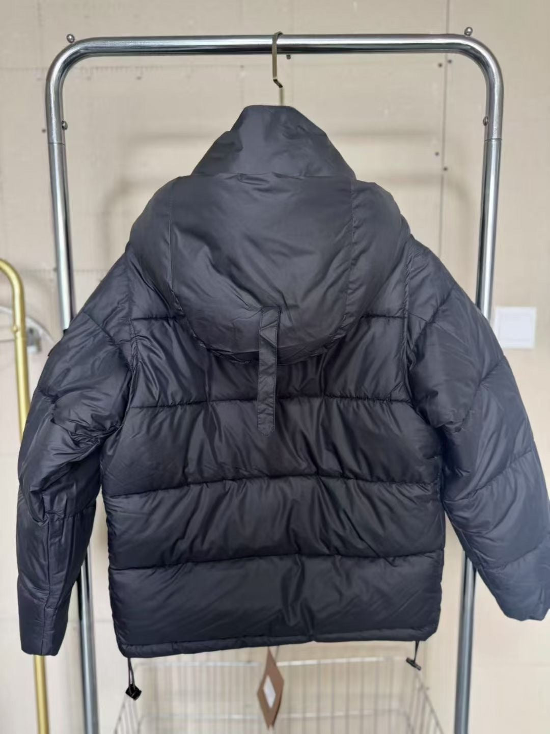 BURBERRY PUFFY JAS
