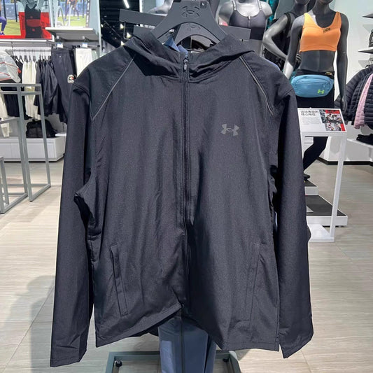 UNDER ARMOUR WINDBREAKER
