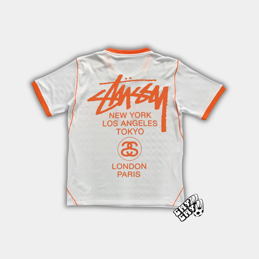 STÜSSY X NETHERLANDS 2026 EXCLUSIVE JERSEY - 65% WK KORTING!