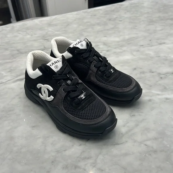 CHANEL SNEAKERS