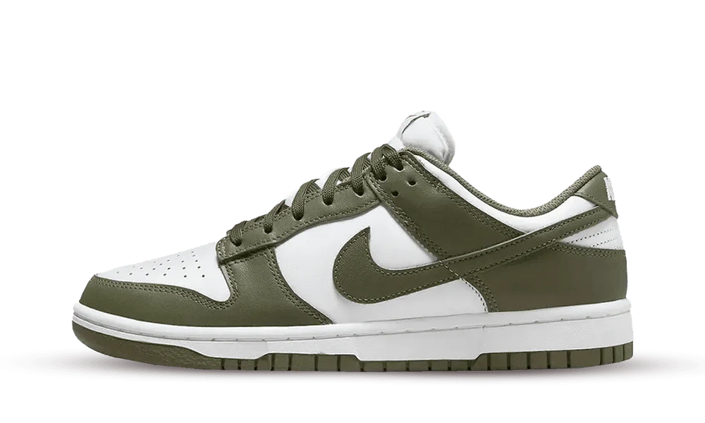NIKE DUNK LOW