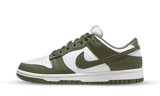 NIKE DUNK LOW