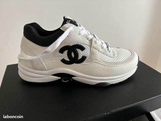 CHANEL SNEAKERS