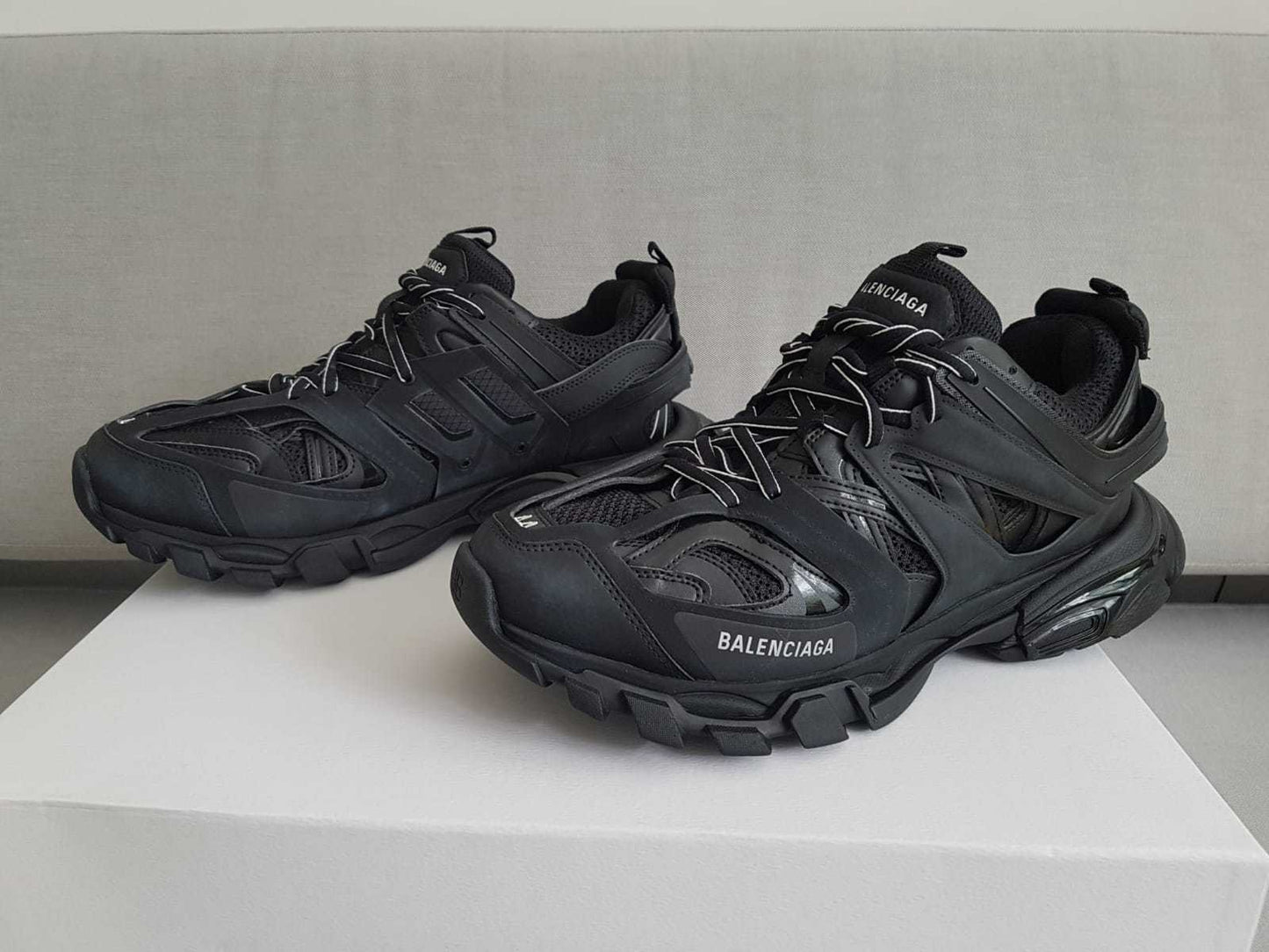 BALENCIAGA SPEED TRACK 2.0