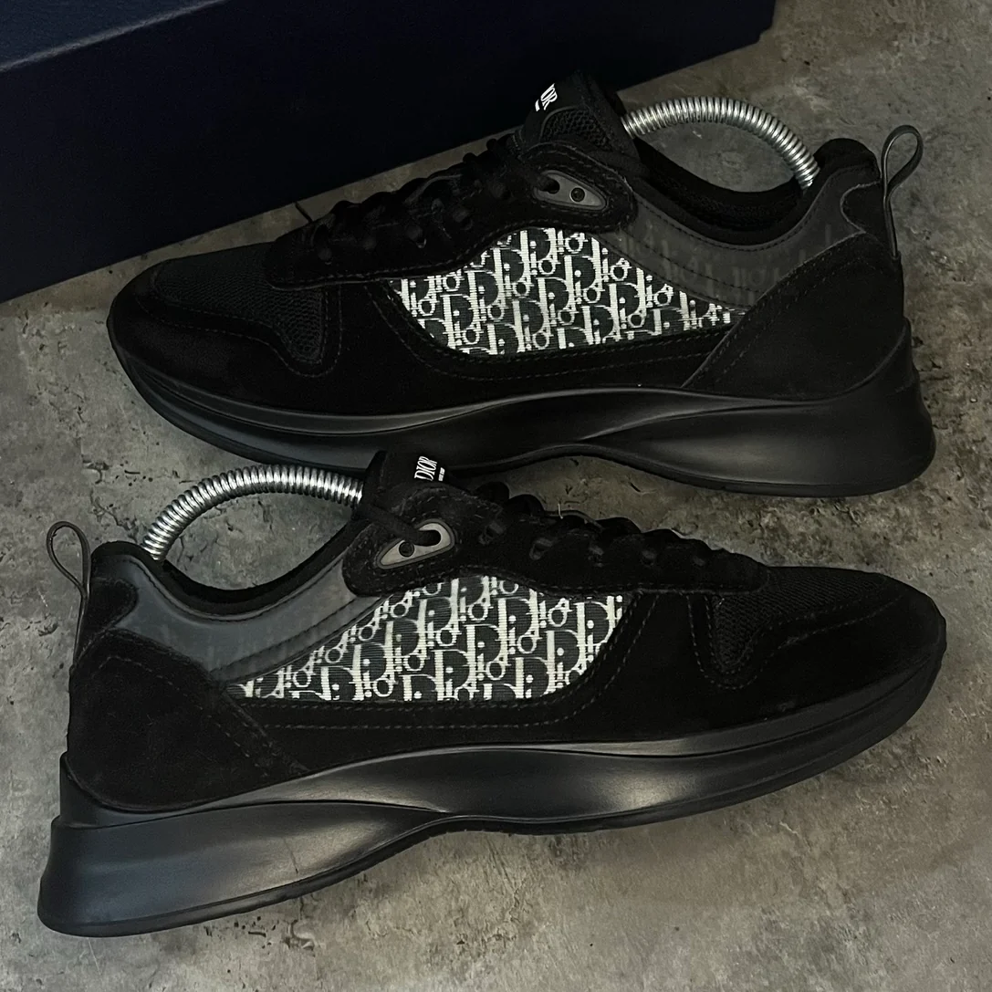 DIOR B25