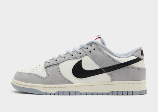 NIKE DUNK LOW