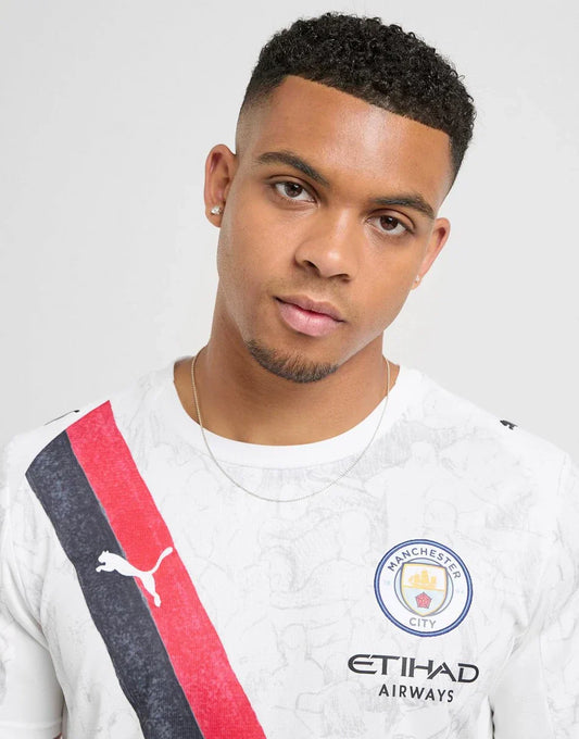PUMA MANCHESTER CITY FC 2025/26 CLUB WERELDBEKER UITSHIRT